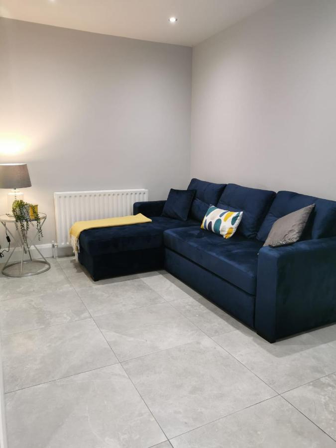 Modern 3-Bed Apartment In Magherafelt Sleeps 8 Экстерьер фото